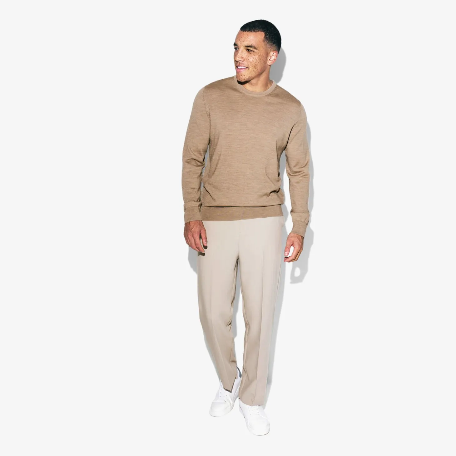 Best Brede chinobroek met plooien Broek