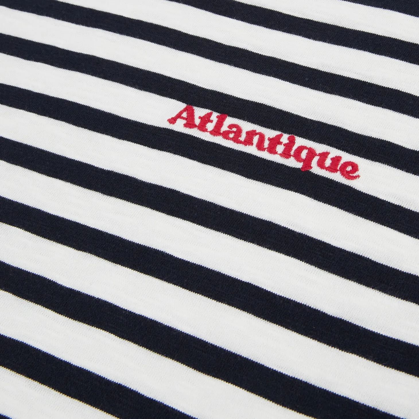 Best Geborduurde marine-T-shirt T-shirt