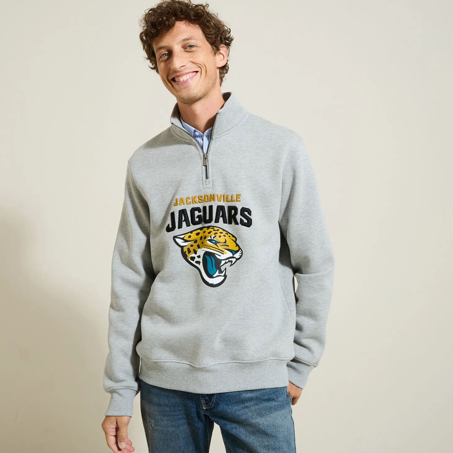 Shop Sweater met opstaande kraag, NFL-licentie Sweater