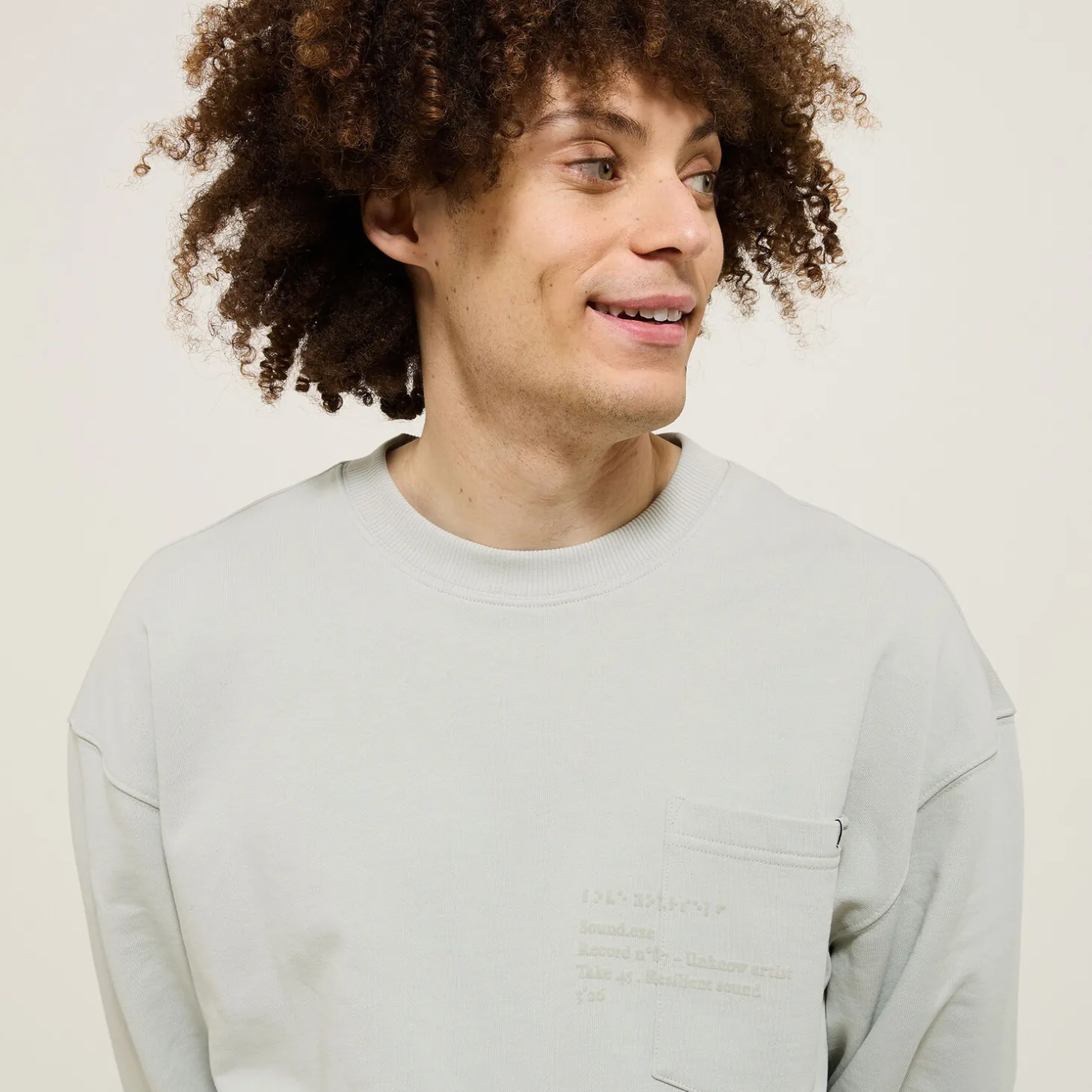 New Sweater ronde hals, zak en afbeelding Sweater