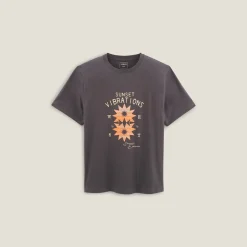 New T-shirt aangebrachte print vooraan T-shirt