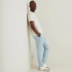 New T-shirt in gevlamde stof met borduursel op de bors T-shirt